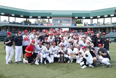 Cardinals Run Continues To World Series North Central College Athletics