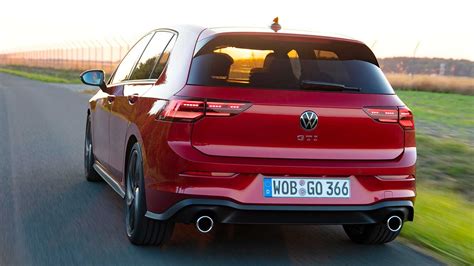 Tell me in the comment what do you think about it. Volkswagen Golf 8 GTI, la prova della nuova sportiva tuttofare