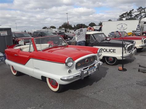 2018 AACA Fall Meet, Hershey swap meet Metropolitain | Swap meets, Car