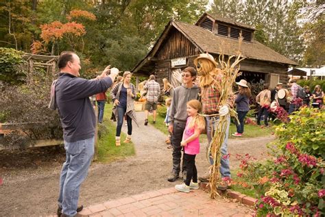11 Harvest Festivals In Massachusetts That Will Make Your Autumn