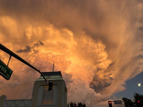 A funnel cloud was spotted southeast of woodland on friday night, prompting a tornado warning for northwest the storm was located near karnak, or nine mile northeast of woodland at 6:42 p.m. Tornado warning in California: Funnel cloud heads toward Anderson