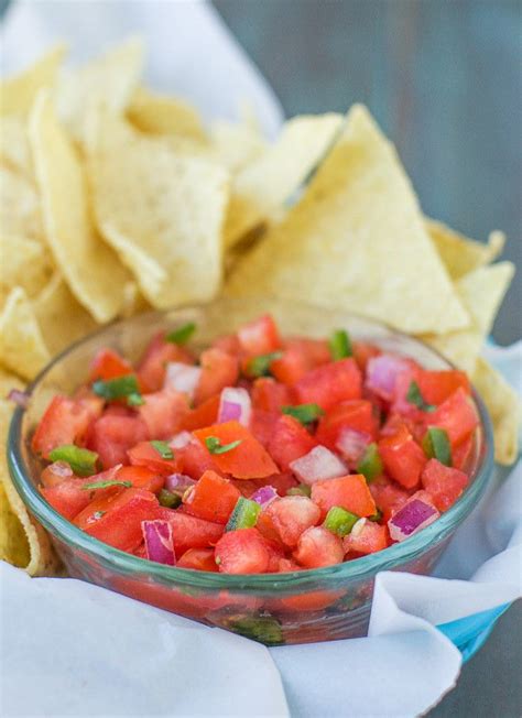 A Fresh Tomato Salsa So Easy You Hardly Need A Recipe Mild In Flavor