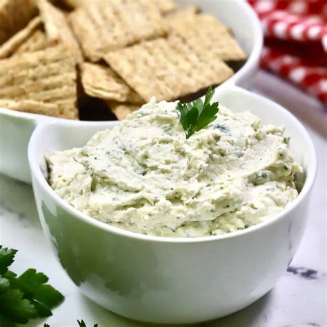 Easy Ranch Cream Cheese Chicken Dip