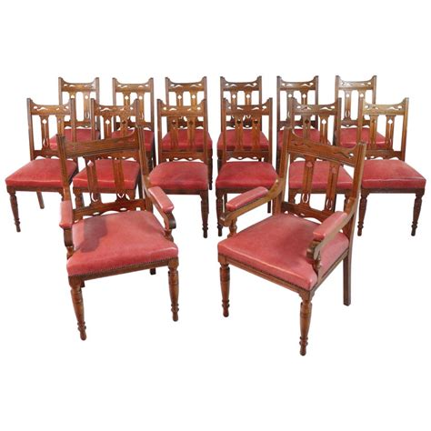 The idea and inspiration behind the arts and crafts dining room is to keep things simple at the same time provide fun. Set of 14 Arts and Crafts Oak Dining Chairs For Sale at ...