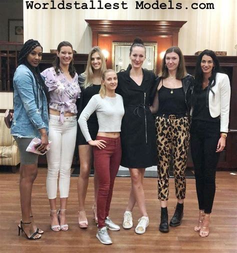 World Tallest Models Meeting The Shortie Is Ft By Zaratustraelsabio Tall Girl Outfits