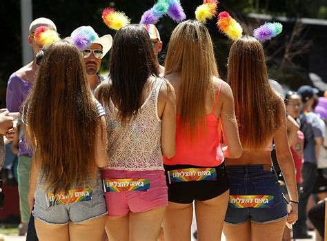 Gay Parade In Tel Aviv So Bunt War Die Feier Abendzeitung München