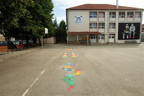 Primăria Sibiu Implementează Jocurile Playform în Curtea școlii Pentru