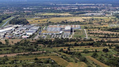 Batterie Recycling Daimler Fabrik Soll In Kuppenheim Entstehen