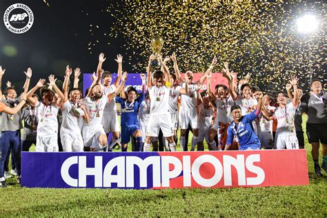 Albirex Niigata Fc S Are 2020 Aia Singapore Premier League Champions Football Association Of