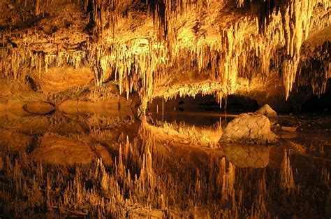 Luray Caverns and The Great Stalacpipe Organ - StayVA