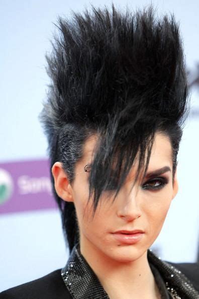 Fotos del tatto de estrella de bill bill kaulitz tattoo. Hair style a la Bill Kaulitz. | Hair styles, Bill kaulitz ...