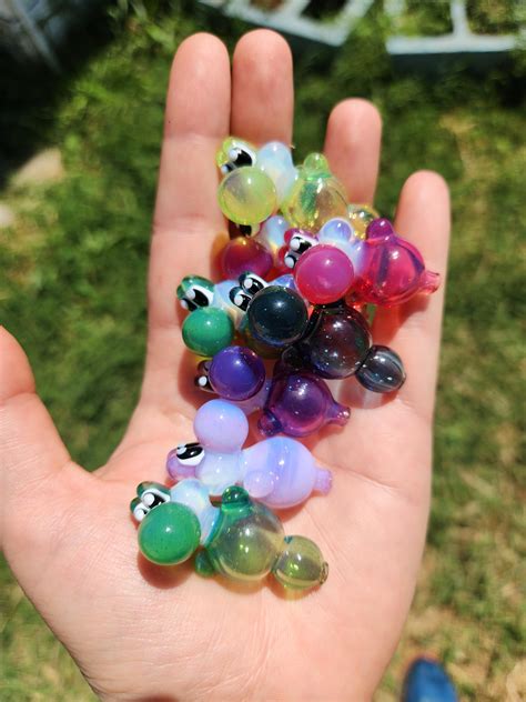 Made a handfull of yoshis! : r/puffco