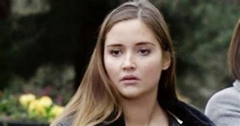 Eastenders Babe Jacqueline Jossa Reveals Seriously Sexy Transformation Daily Star