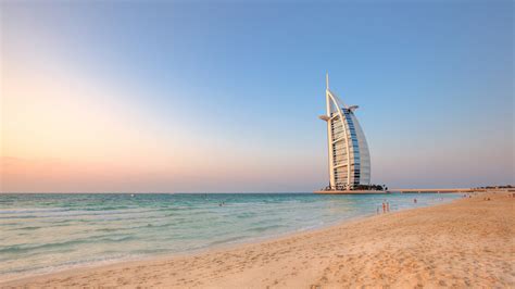 Dubai Building Hotel Ocean Beach Hd Wallpaper Nature And Landscape