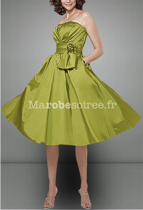 Robe is among the world's leading moving light manufacturers, recognised for its innovation, quality engineering and dedication to the very highest production values. Robes élégantes: Robe de soiree vintage annee 50