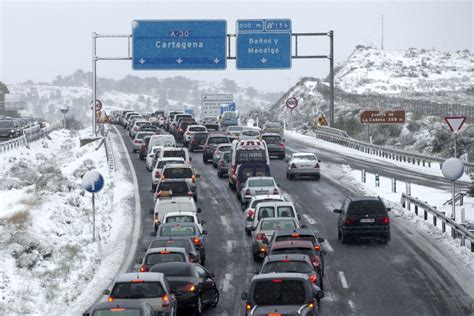 Murcia Today Road Chaos As Snow Brings Murcia To A Standstill
