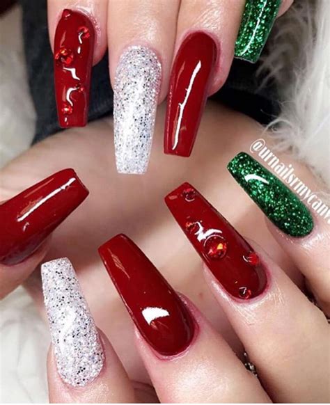26 Simple Yet Chic Acrylic Nail Designs For Christmas 2019 The Glossychic