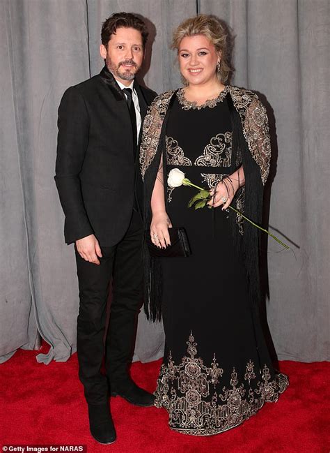 Kelly Clarkson Plans Her Perfect First Valentines Day Date With