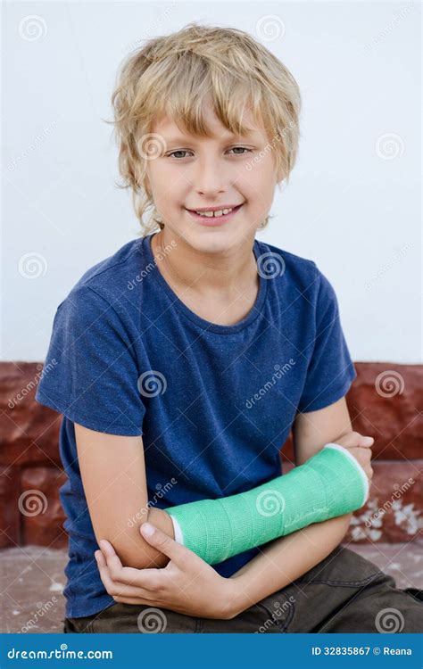 Boy With Cast Stock Image Image Of Cast Boyhood Looking 32835867
