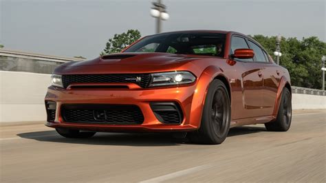 2021 Dodge Charger 392 Scat Pack Widebody First Test Wider Than Its Name
