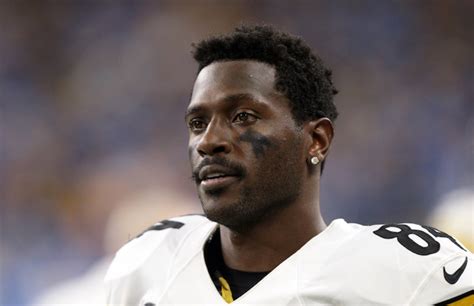 I'm a former marine corps officer with a ba in evolutionary biology and philosophy (cornell college 98') and an mba from the university of texas at austin (07'). Antonio Brown Responds to 'False Claims' Against Him in ...