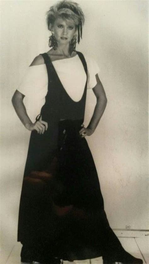 Pin By Mary Jane Alcantara On Olivia Newton John Backless Dress Slip