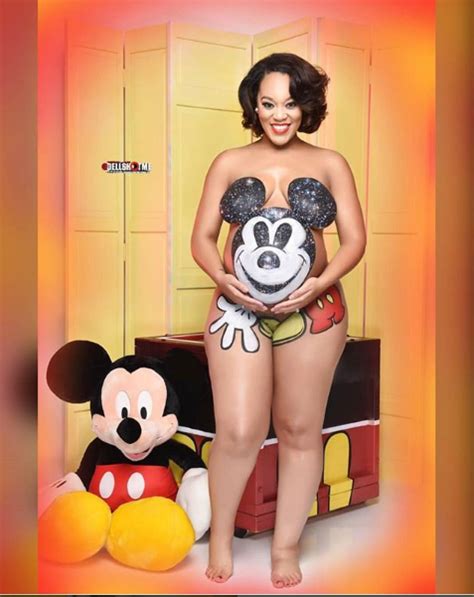 Checkout This Viral Naked Mickey Mouse Inspired Maternity Shoot Miss