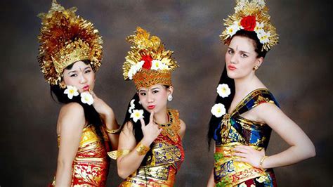 traditional costume and photography experience in bali indonesia klook ph