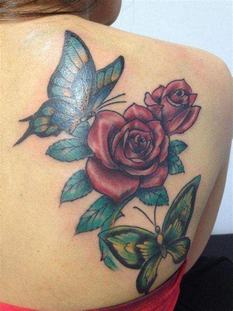 An dem tattoo bleibt sicher jedes auge hängen, ich bin auf jeden fall sehr fasziniert davon! 61 Small Rose Tattoos Designs for Men and Women