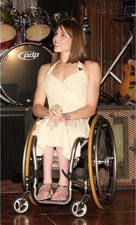 Pin By Mac Man On Paraplegic Women Disabled Women Wheelchair Women