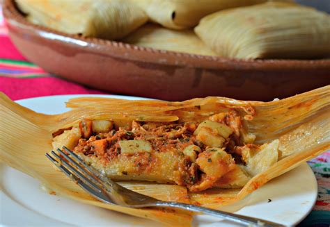 Tamales De Pollo Auténticos De Mexico Authentic Tamales Recipe Mexican