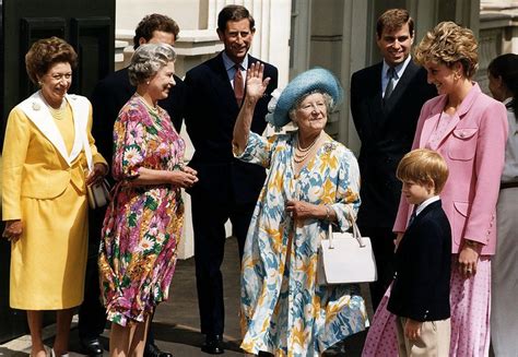 Die zwölfjährige louise ist die schwester von james, viscount severn und die jünste enkelin der queen. Prinzessin Diana - ihr Leben, Bilder und News | GALA.de