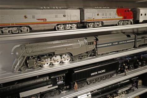 Expand your world of wall tracks and build from the manufacturer. O Scale Train Display Cases - Showcase Express