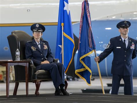 Amc Welcomes New Commander During Ceremony Scott Air Force Base