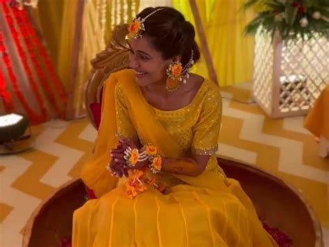 First Glimpse Of The Payal Rohtagi And Sangram Singh From Their Haldi