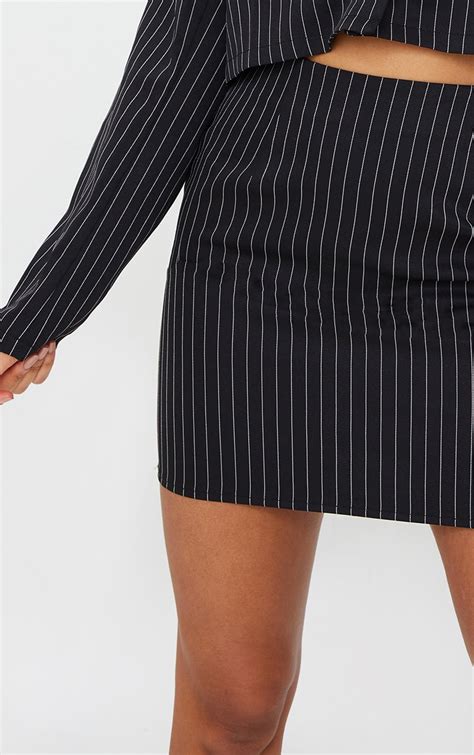 Black Woven Pinstripe Mini Skirt Prettylittlething Usa