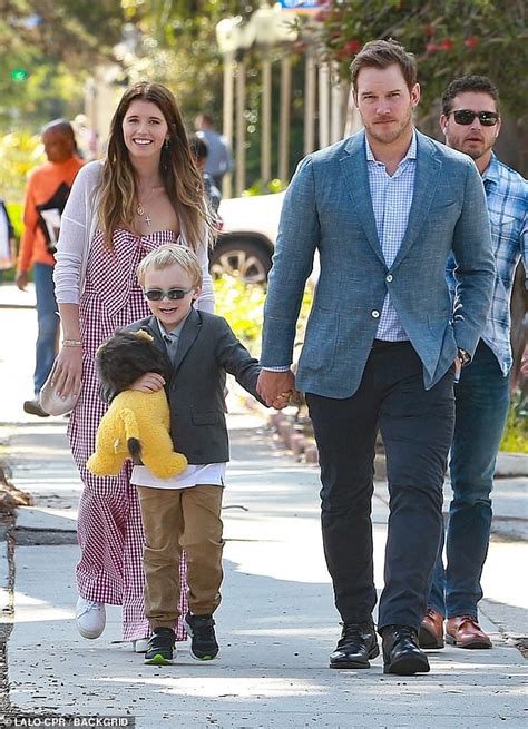 Christopher michael pratt is an american film and television actor. Chris Pratt holds hands with son Jack, six, as they are joined by fiancee Katherine ...