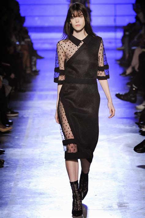 Emanuel Ungaro Fall And Winter 2014 2015 Runway Show Part 3 Style