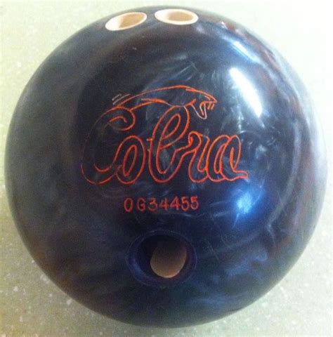 Amf Cobra Bowling Ball Used 15 Lb Amf Bowling Balls Bowling Ball