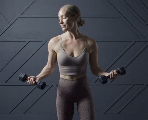 Heather Robertson Will Help You Discover The Magic Of Metcon Workouts