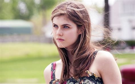 Women Model Portrait Eyes Looking Away Long Hair Blue Eyes