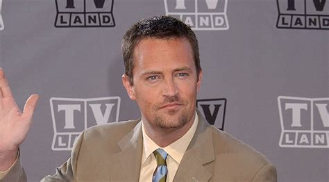 Matthew Perry Lost The Tip Of A Finger In Freak Accident And Friends