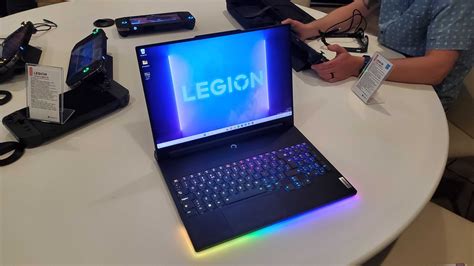 Hands On Lenovo Slaps A Self Contained Liquid Cooling System On The Legion 9i Laptop And I M A