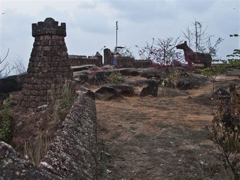 Sadashivgad Hill Fort Karwar Timings History Best Time To Visit