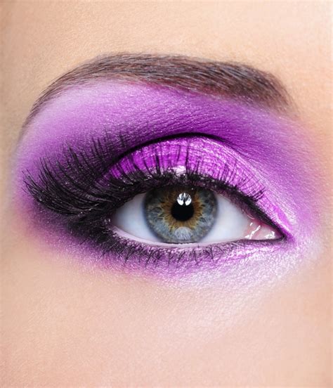 Stylish Purple Makeup Ideas Becomegorgeous
