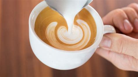 Well Be Honest Making Latte Art Is Hard Café Latte Coffee Latte Art
