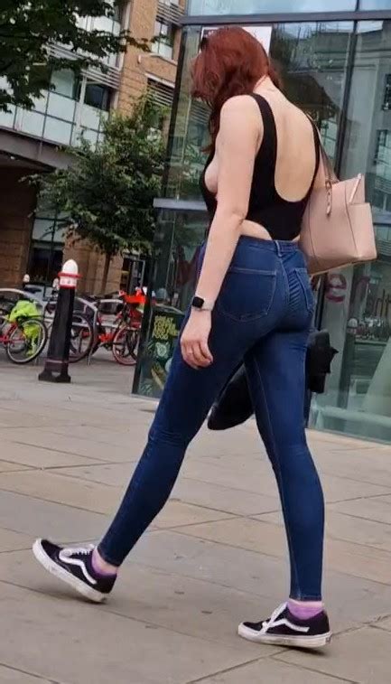 Braless Redhead With Epic Sideboob One Of My All Time Favourite Captures Candid 31