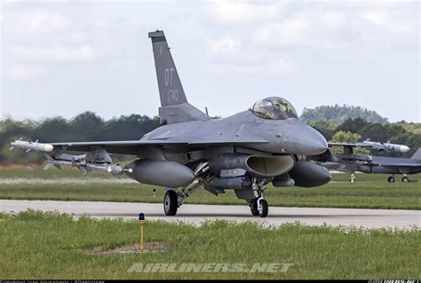 General Dynamics F 16cm Fighting Falcon 401 Usa Air Force