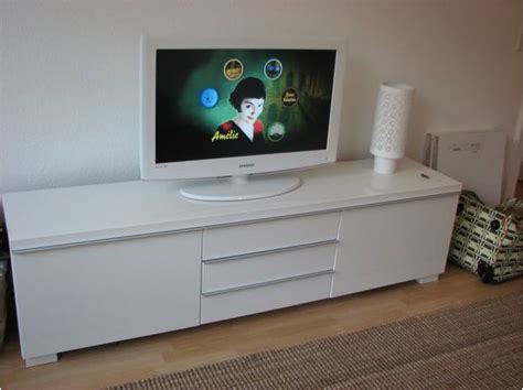 Profitez de prix ikea toute l'année ✅ faites vous facilement livrer. buffet bas laque blanc ikea