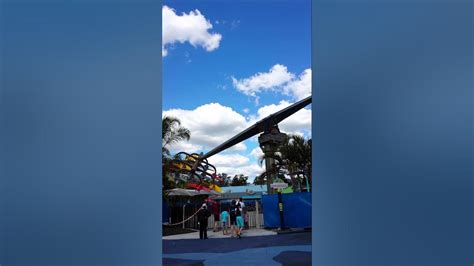 The Tailspin Ride At Dreamworld Newest Thrill Ride Youtube